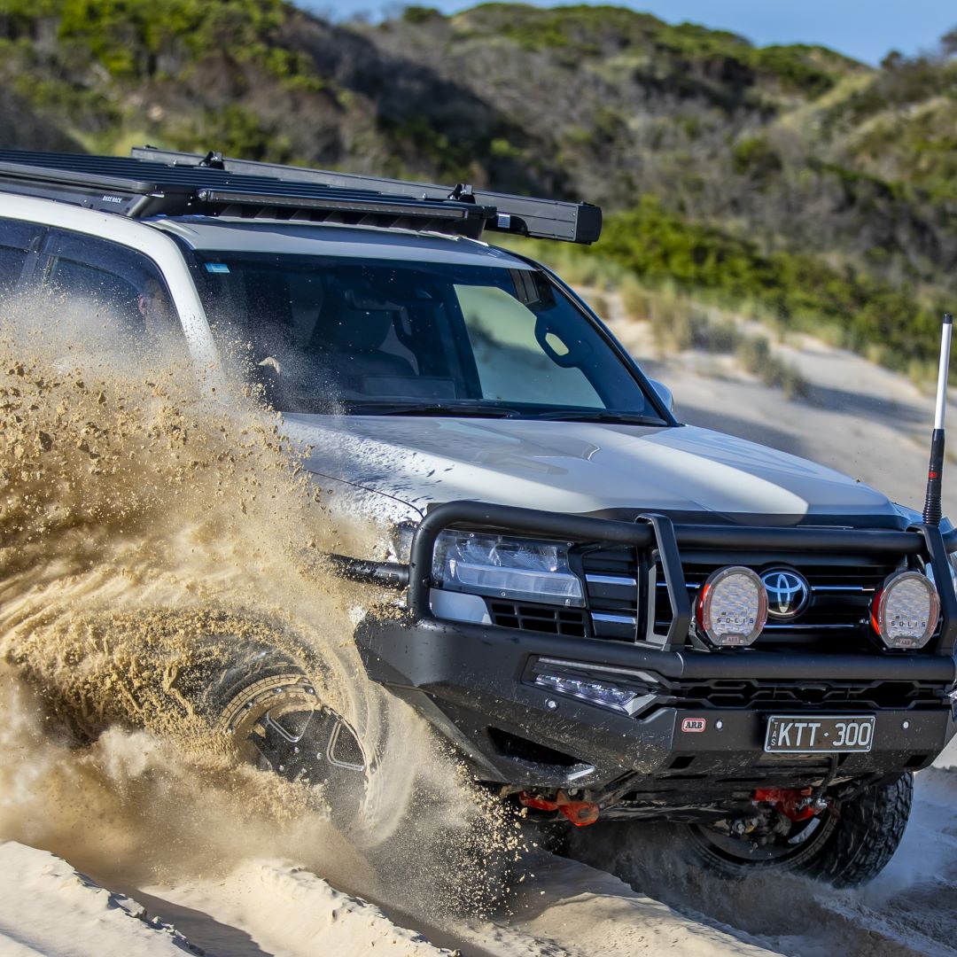 LANDCRUISER 300 - NITROCHARGER SPORT SHOCK ABSORBER (HEAVY-REAR)